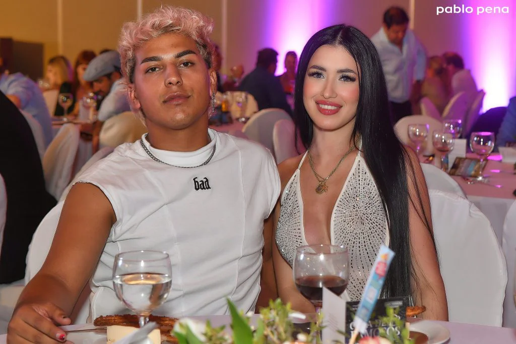 Llega un clásico de nuestro país: “Cena de Famosos” Montevideo 2026 58 325230003 1084024779100908 4625751448563689201 n 6055292894520940