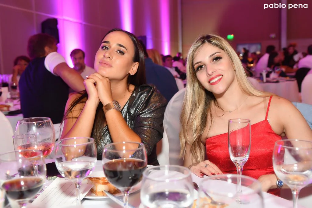 Llega un clásico de nuestro país: “Cena de Famosos” Montevideo 2026 26 325630341 5799515793467413 1619249413571074552 n 6055286094521620