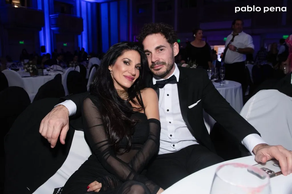 Llega un clásico de nuestro país: “Cena de Famosos” Montevideo 2026 12 Cena de Famosos en Montevideo