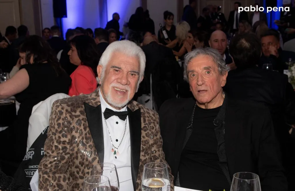 Llega un clásico de nuestro país: “Cena de Famosos” Montevideo 2026 14 Cena de Famosos en Montevideo