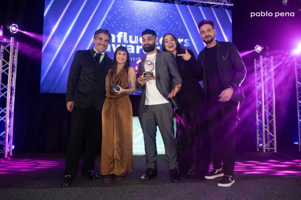 Influencers Awards 2025/2026 48 Ojo Strem