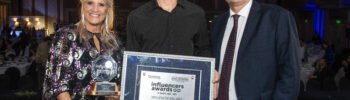 Sebastián Beltrame fue elegido Influencer del Año en los Influencers Awards Uruguay 2025/2026