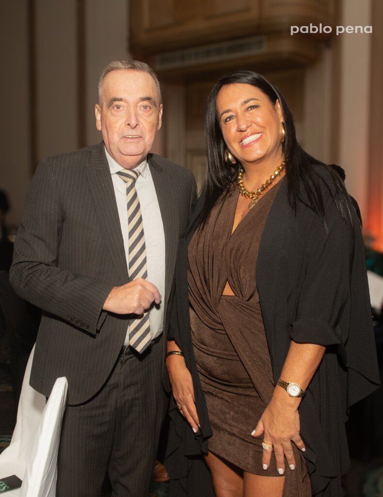 Cena de Famosos Montevideo 2026 reunió a reconocidas figuras en el Radisson 4 CENA DE FAMOSOS4
